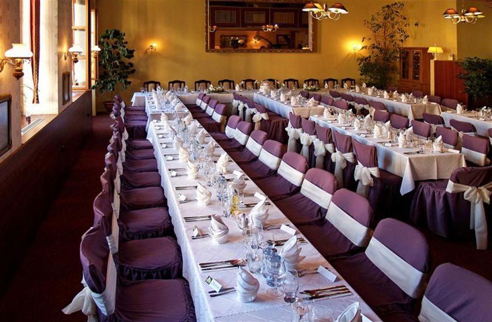 Hotel Grand Жилина Екстериор снимка