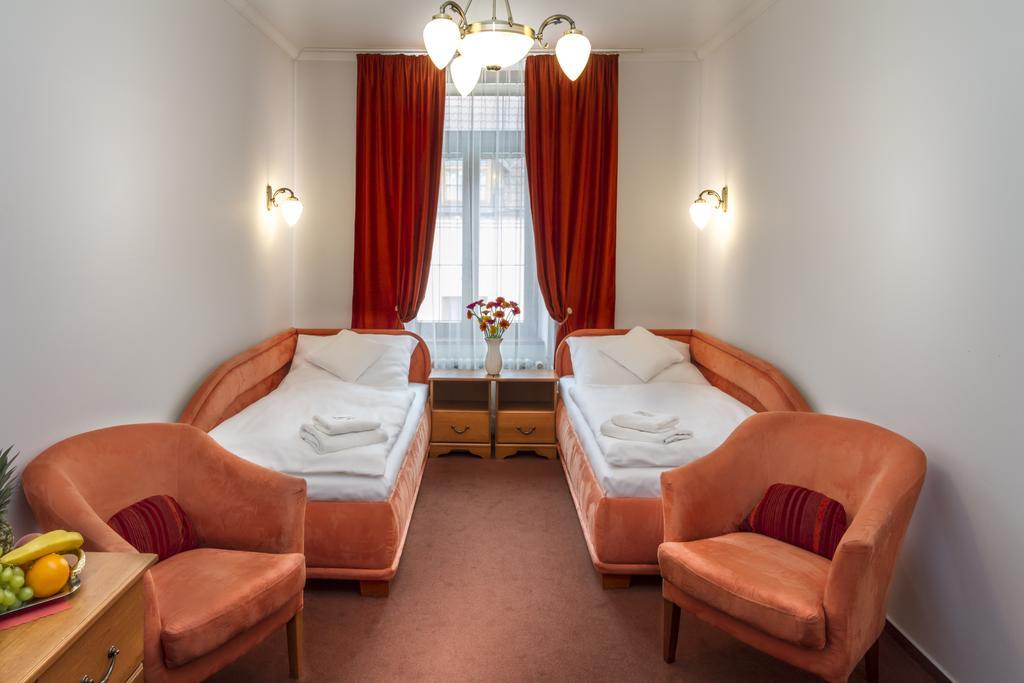 Hotel Grand Жилина Екстериор снимка