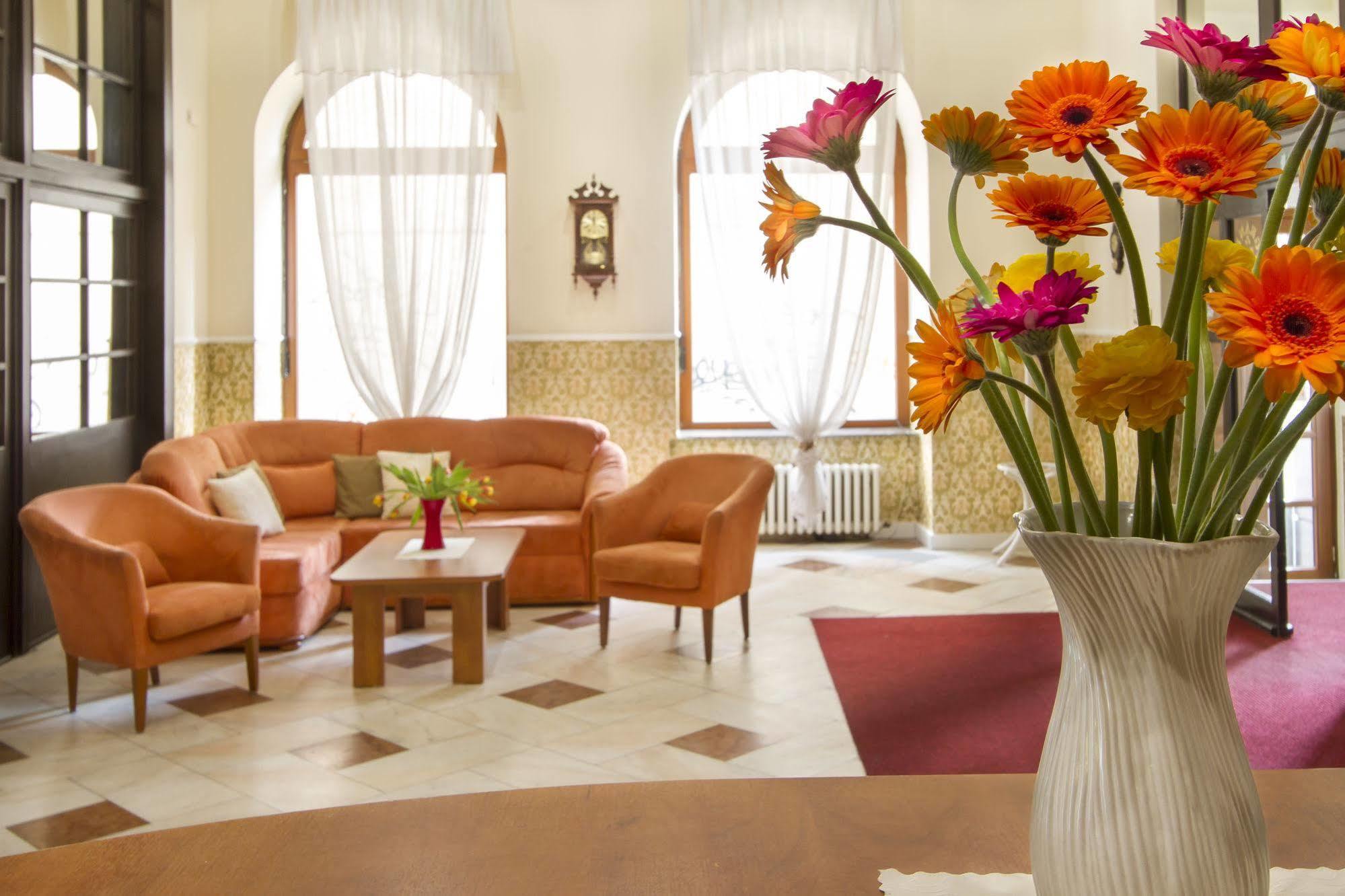 Hotel Grand Жилина Екстериор снимка